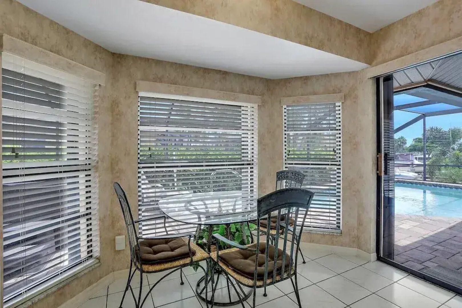 581 Fieldstone Drive