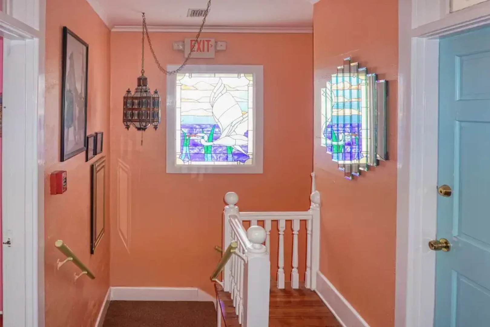 Pass A Grille Beach Escape (107-8)