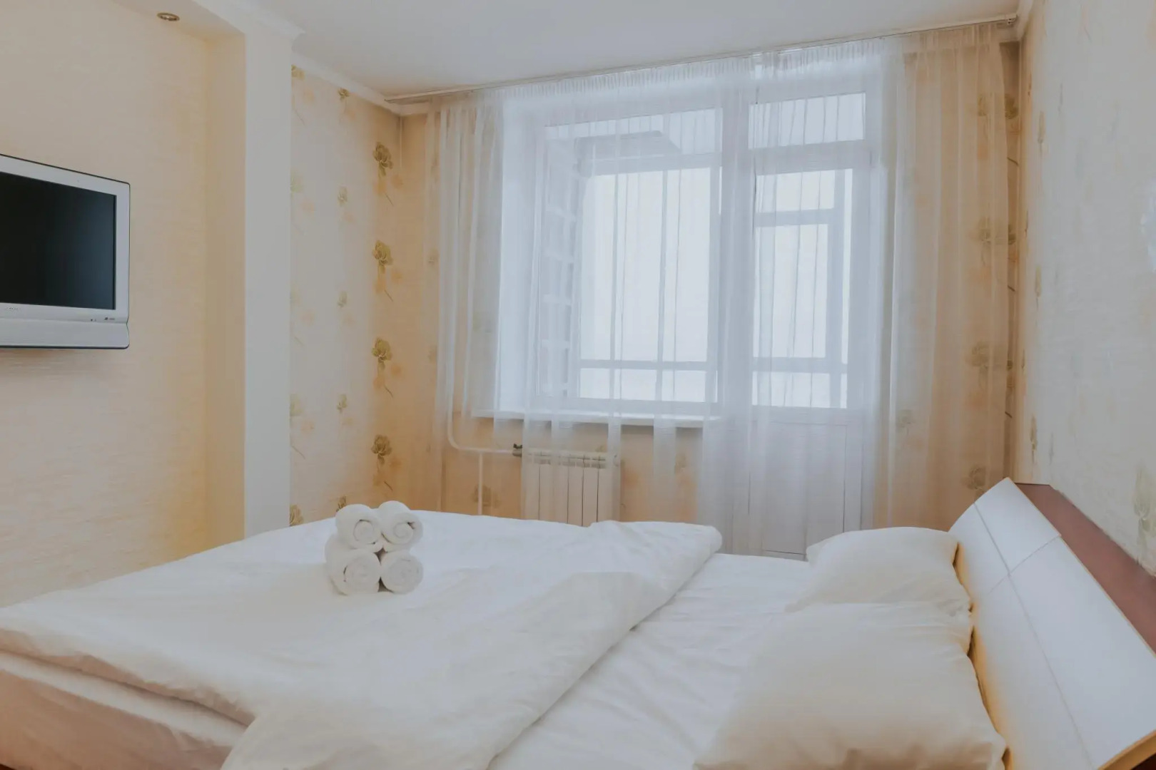 Золотой ключ на улице Авиаторов 42