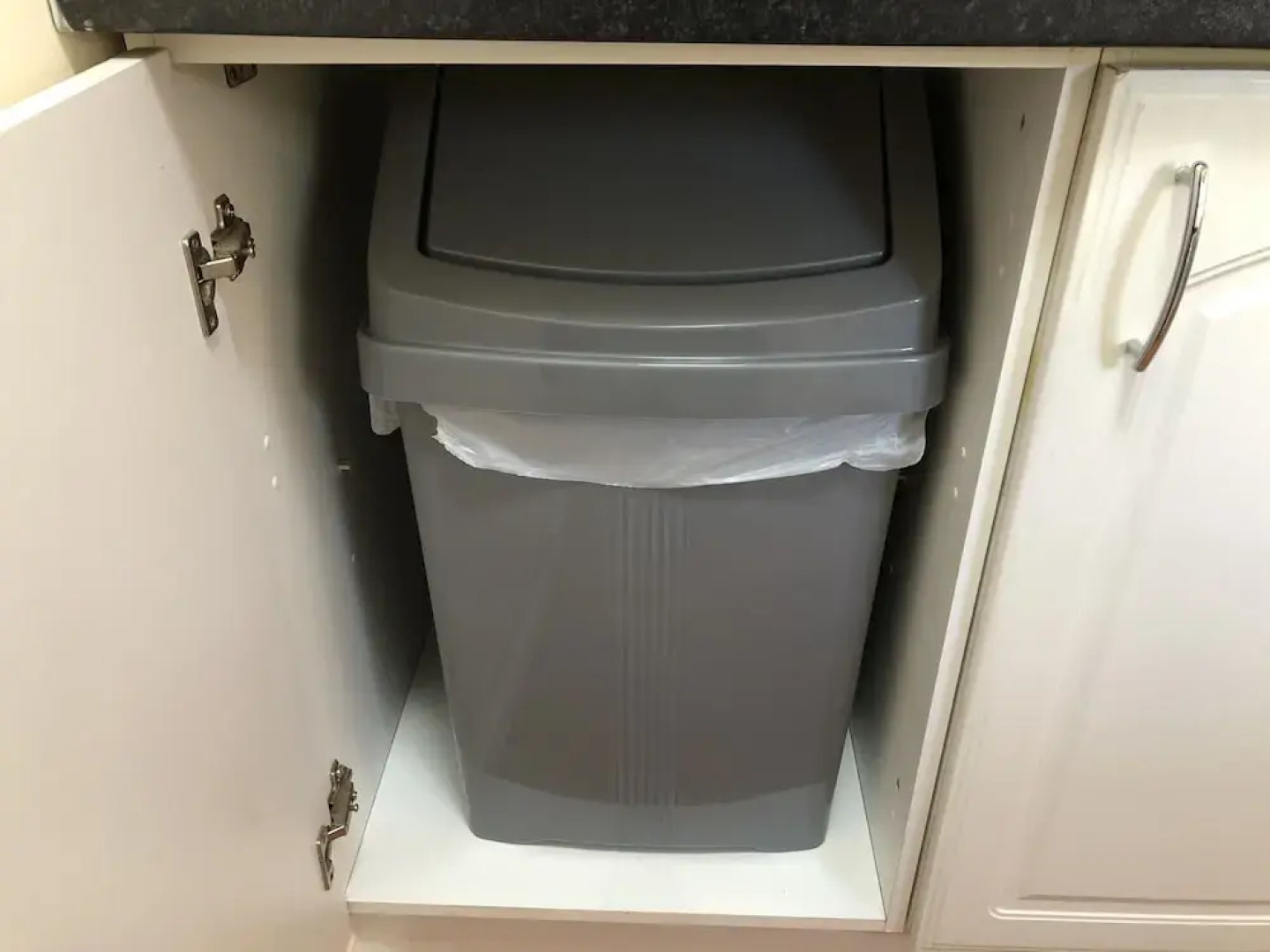 Idyllic Location, Stunning Views, Relax & Refresh in Peace & Comfort