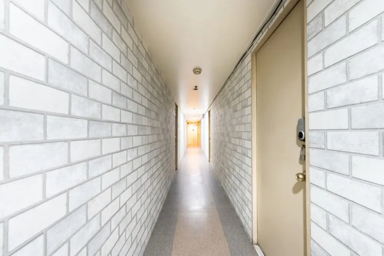 Paradise Apartelle by OYO Rooms