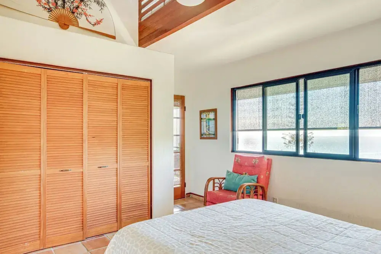 Ocean-view Bungalow: Walk to Pebbles Beach!