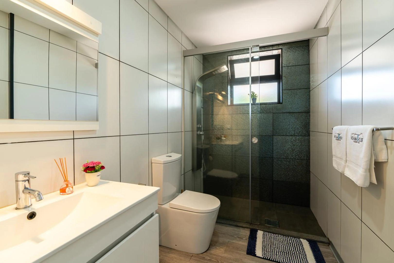 Roraima House - Private Pool and Garden