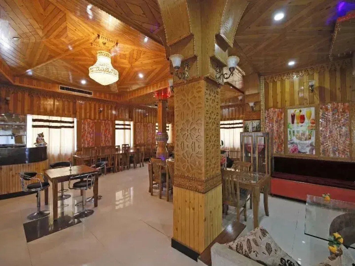 Oyo 5369 Hotel Shimla Hills International