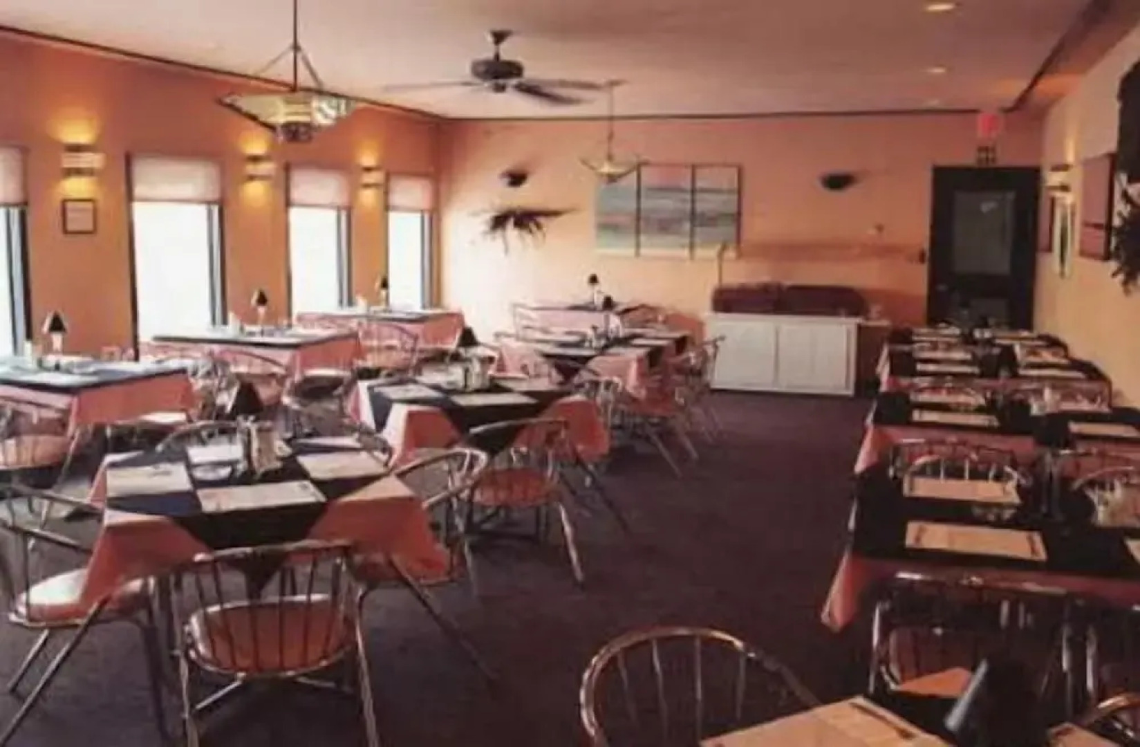 Hotel - Motel Restaurant Coronet