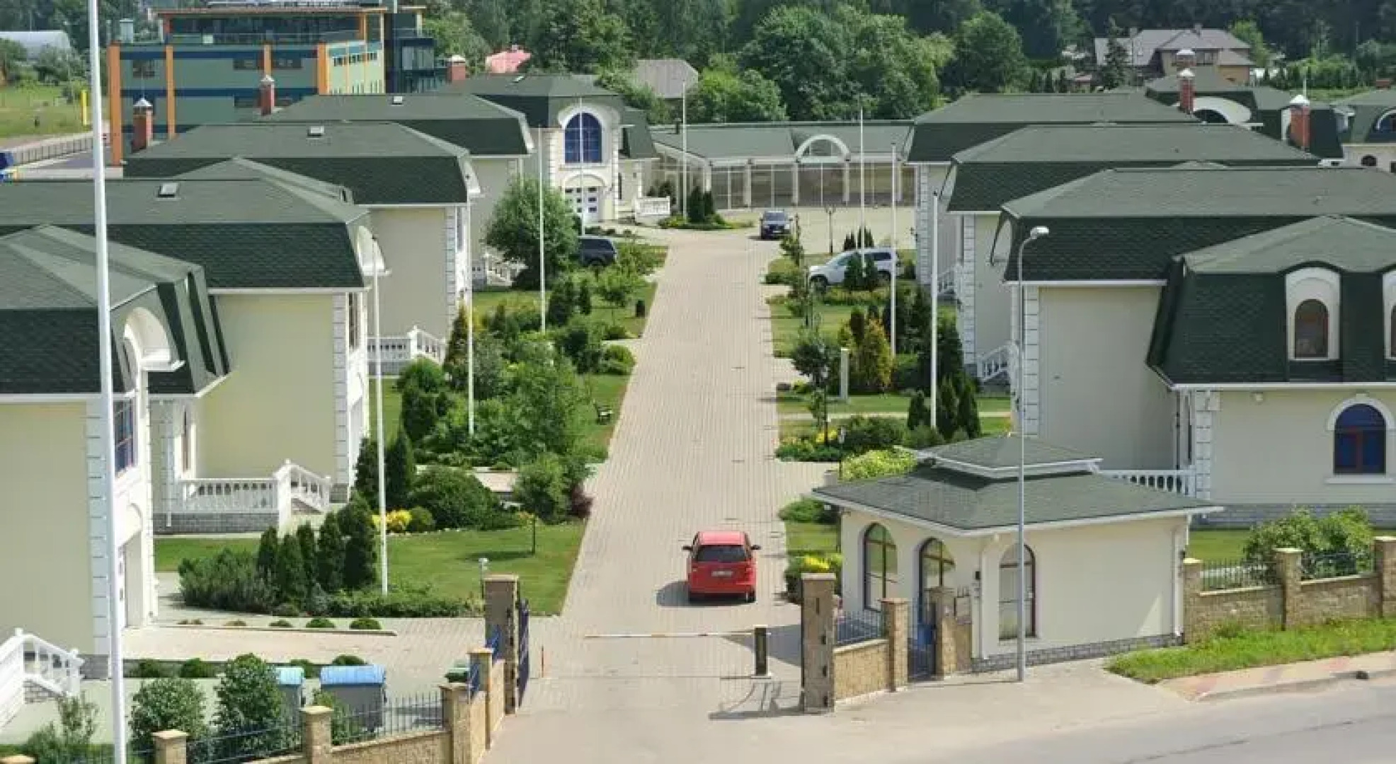 Club Village Old Captain