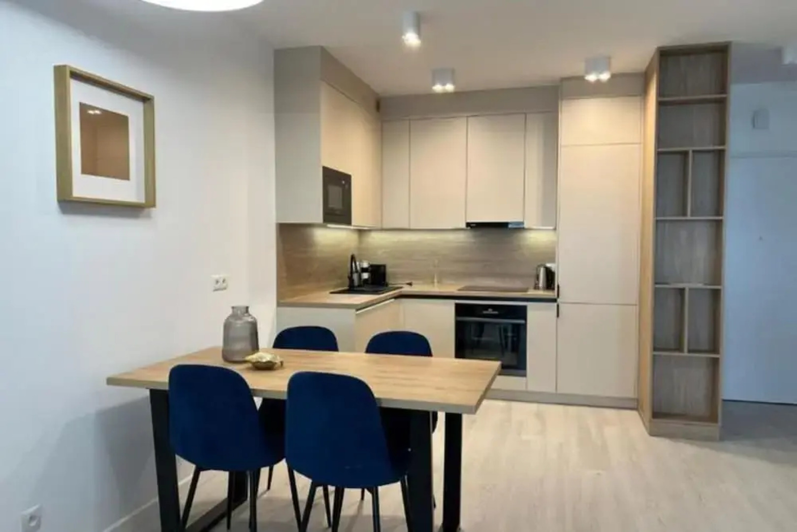 Apartment in Rogowo Near Beach and Lake