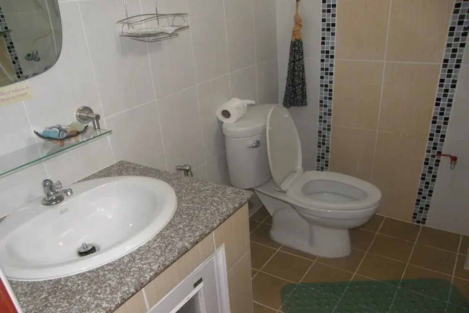 Montharntham Resort Ruknailuang