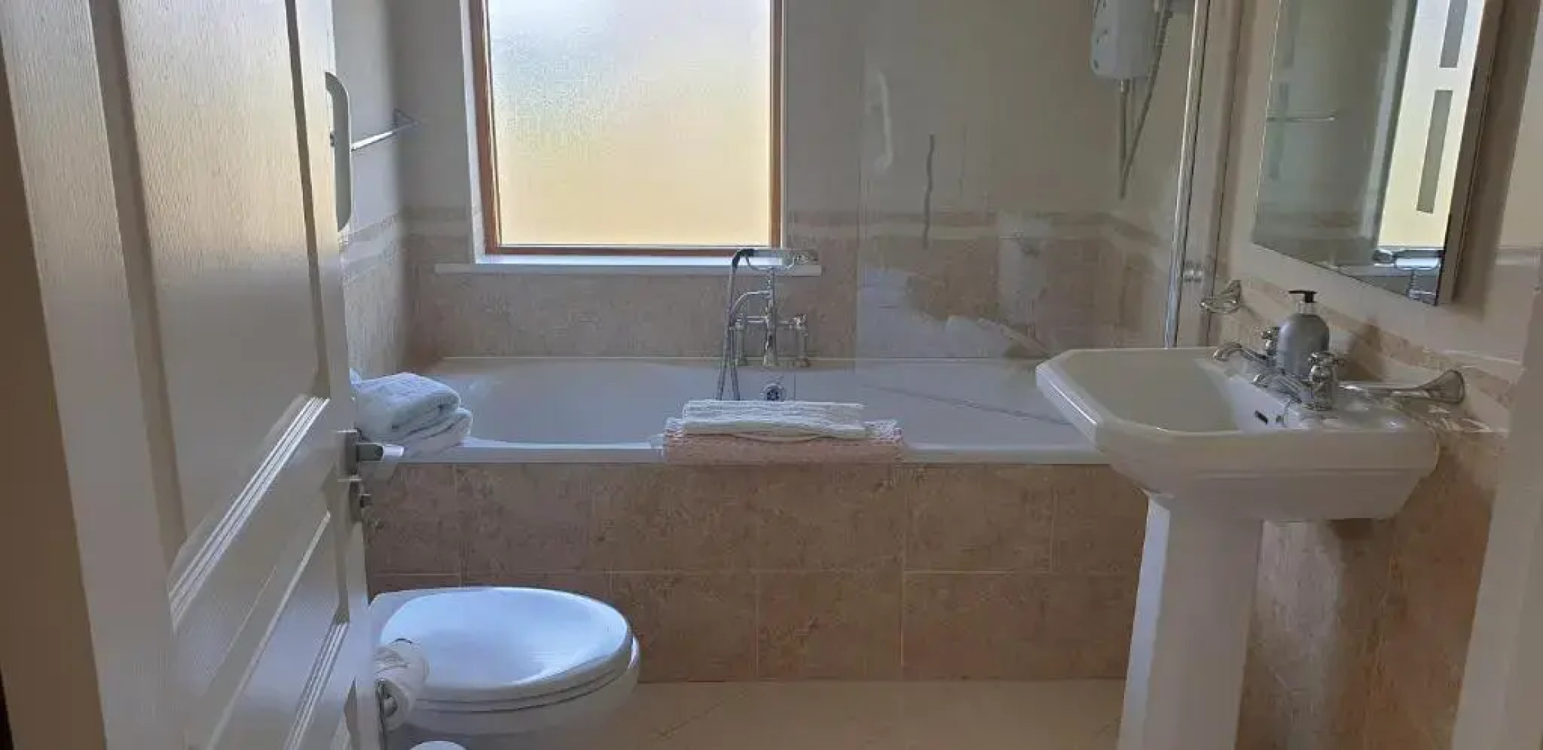 Knightsbrook Guesthouse