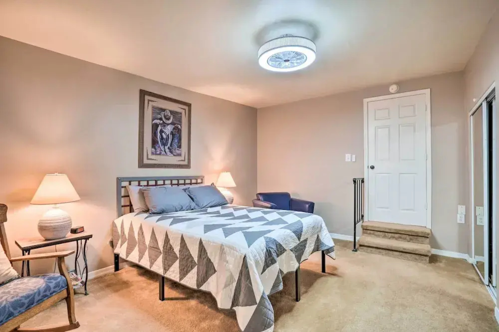 Western-style Phoenix Home: 15 Mi to Lake Pleasant