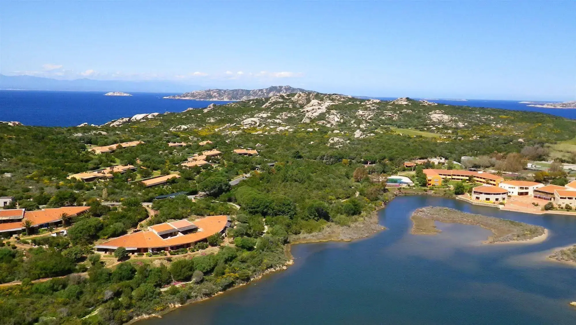 Felix Hotels – Residence Hotel Costa Serena