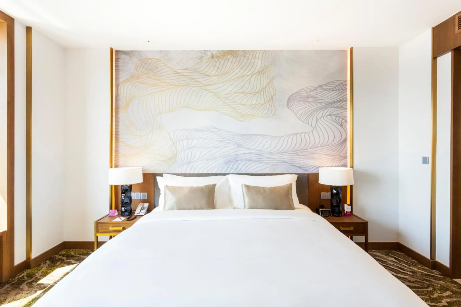 Crowne Plaza Vientiane by IHG