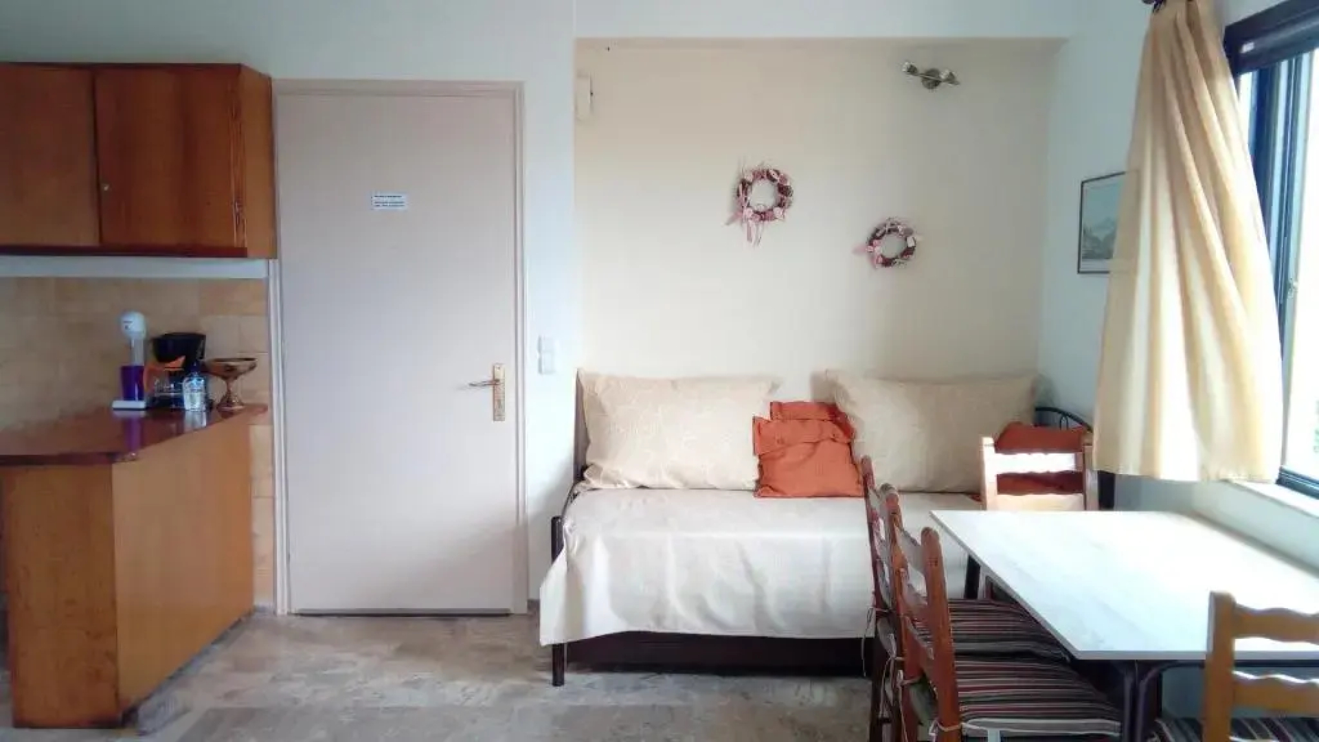 Katerina Apartments
