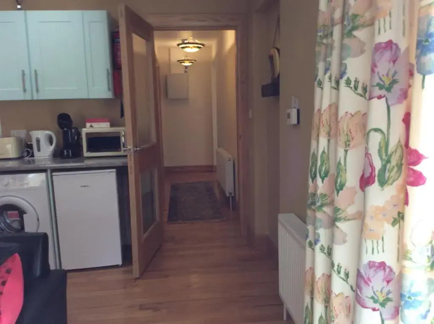 Secluded ground floor village centre apartment