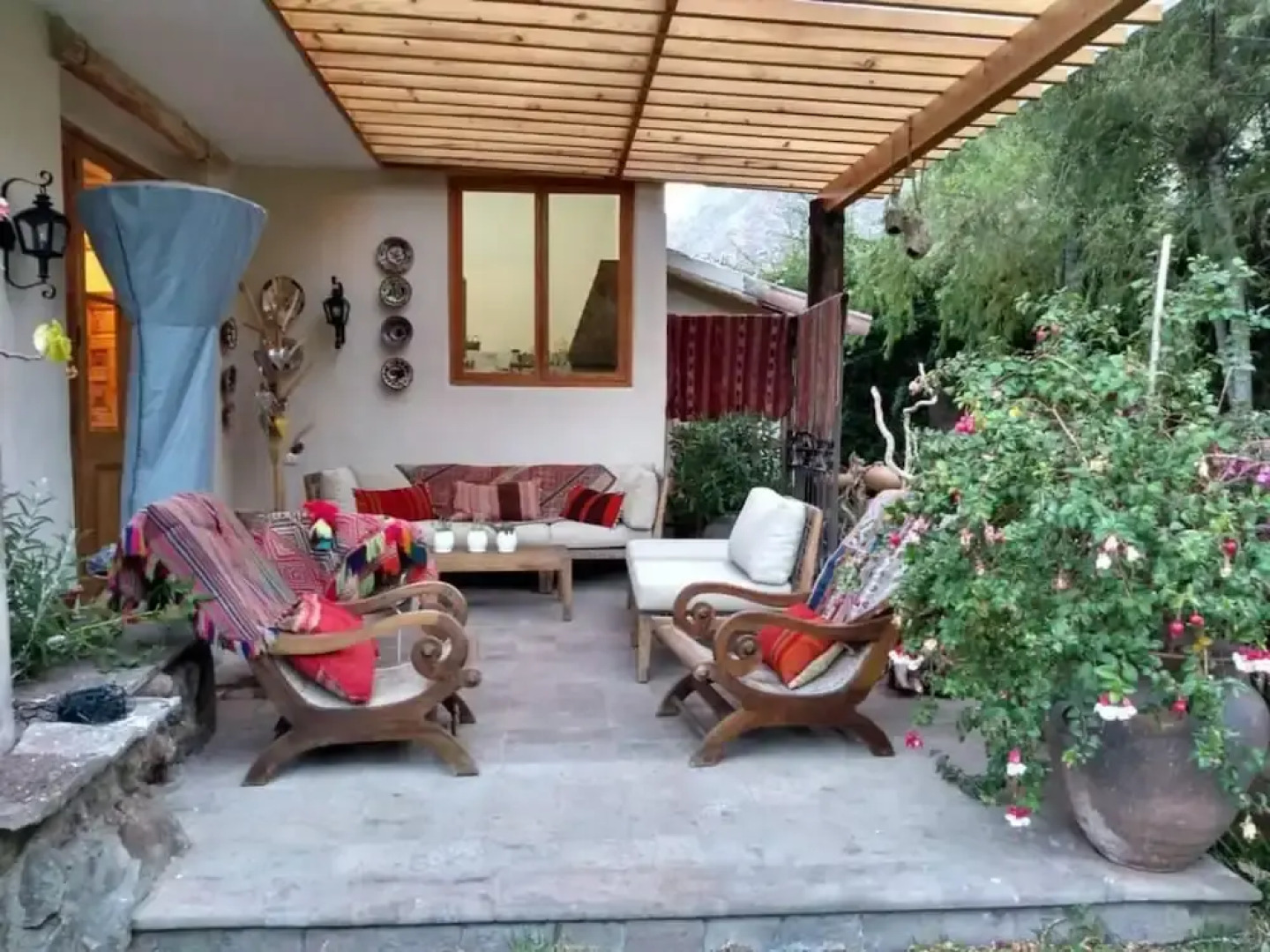 Inviting 10-bed Villa in Urubamba, Cusco, Peru