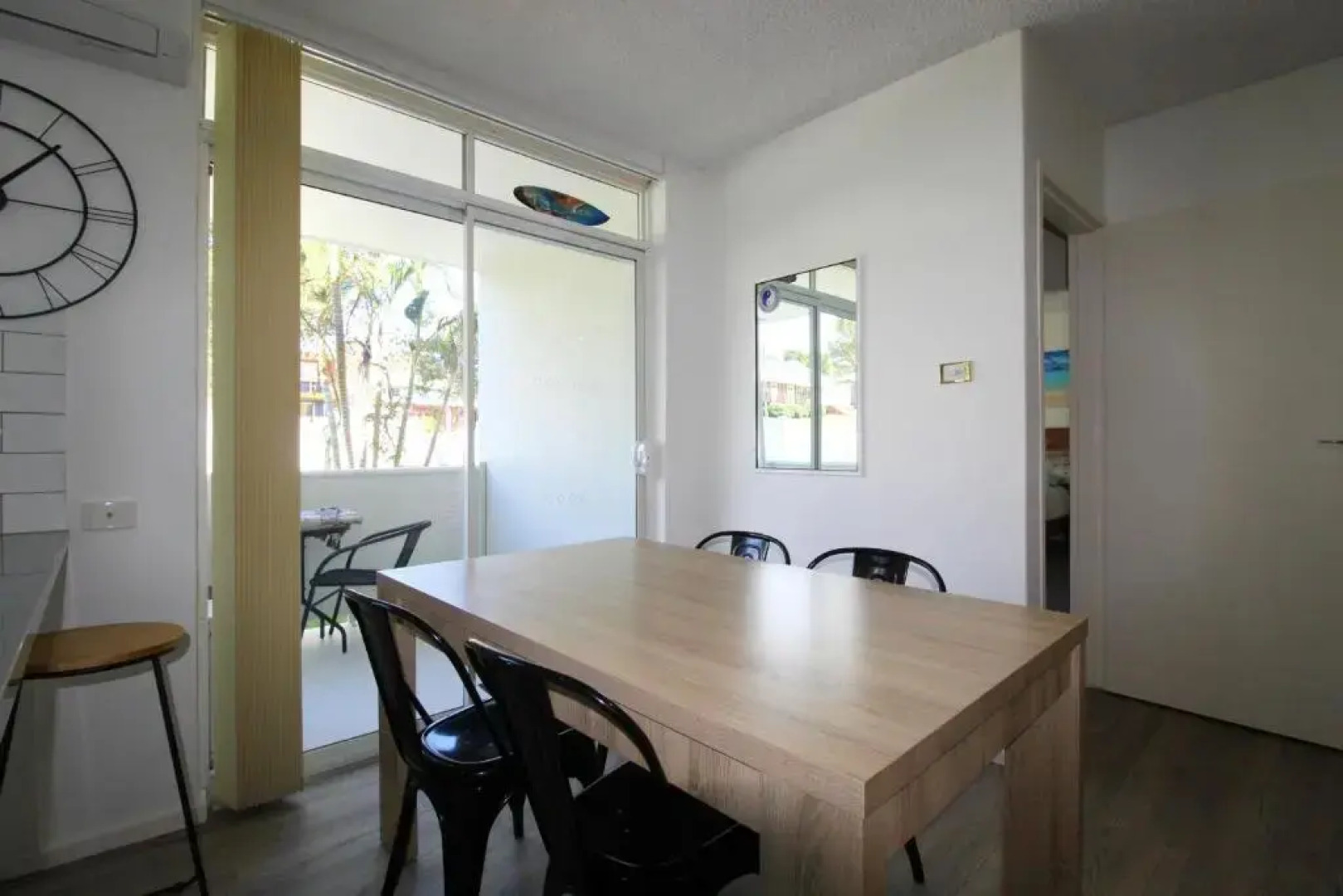 Main Break 1, 1 Main Street,