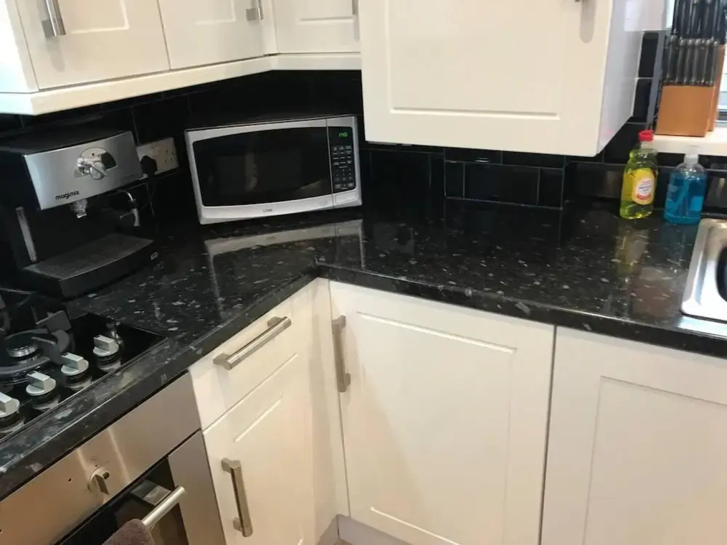 Cozy Lodge Sleeps 4 in Barton-upon-humber