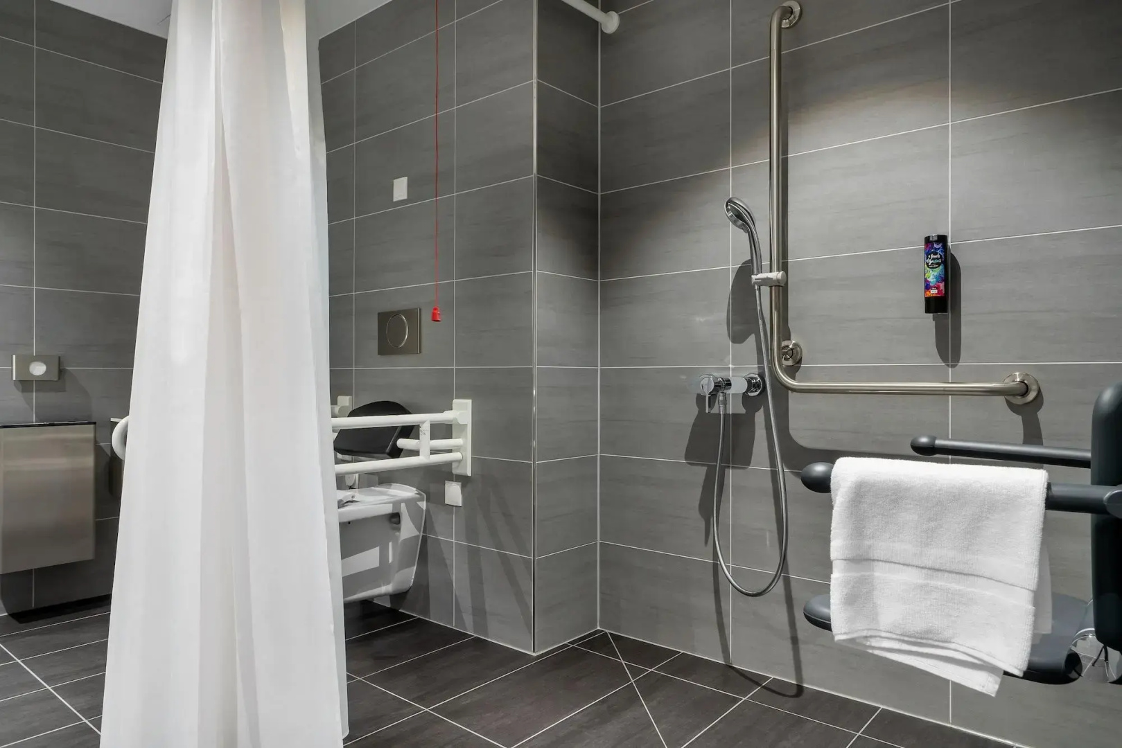 Holiday Inn - the niu, Fury Aschheim Messe by IHG