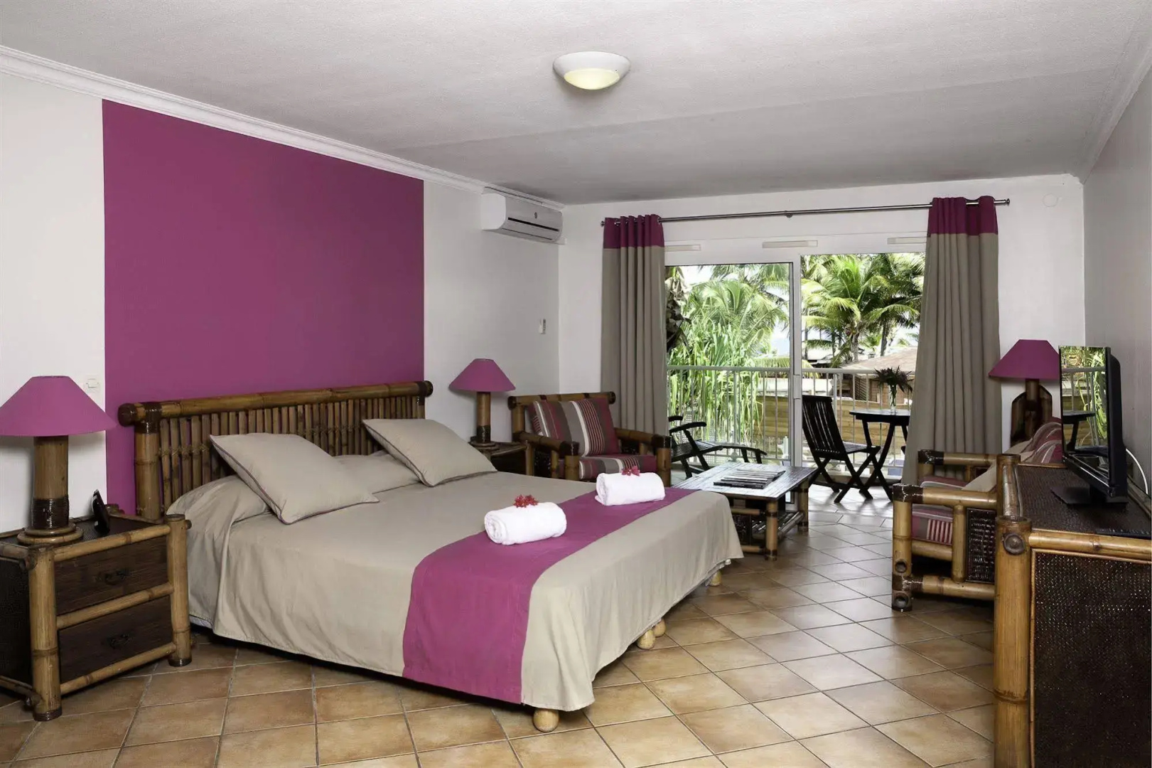 Blue Bay Beach Hotel