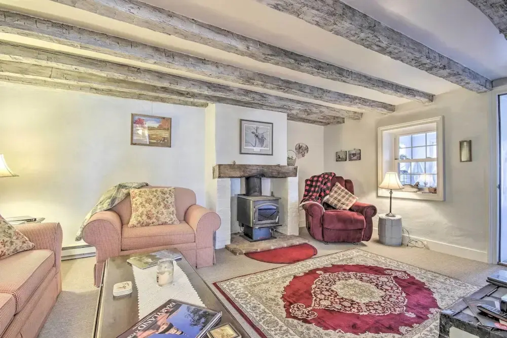 Farmhouse on River, 12 Miles to Liberty Mountain