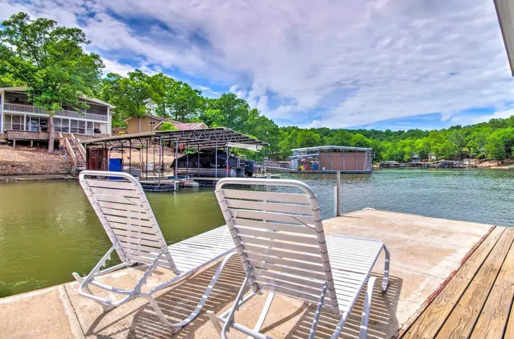 Porch, Dock & Deck: Lake of the Ozarks Oasis!