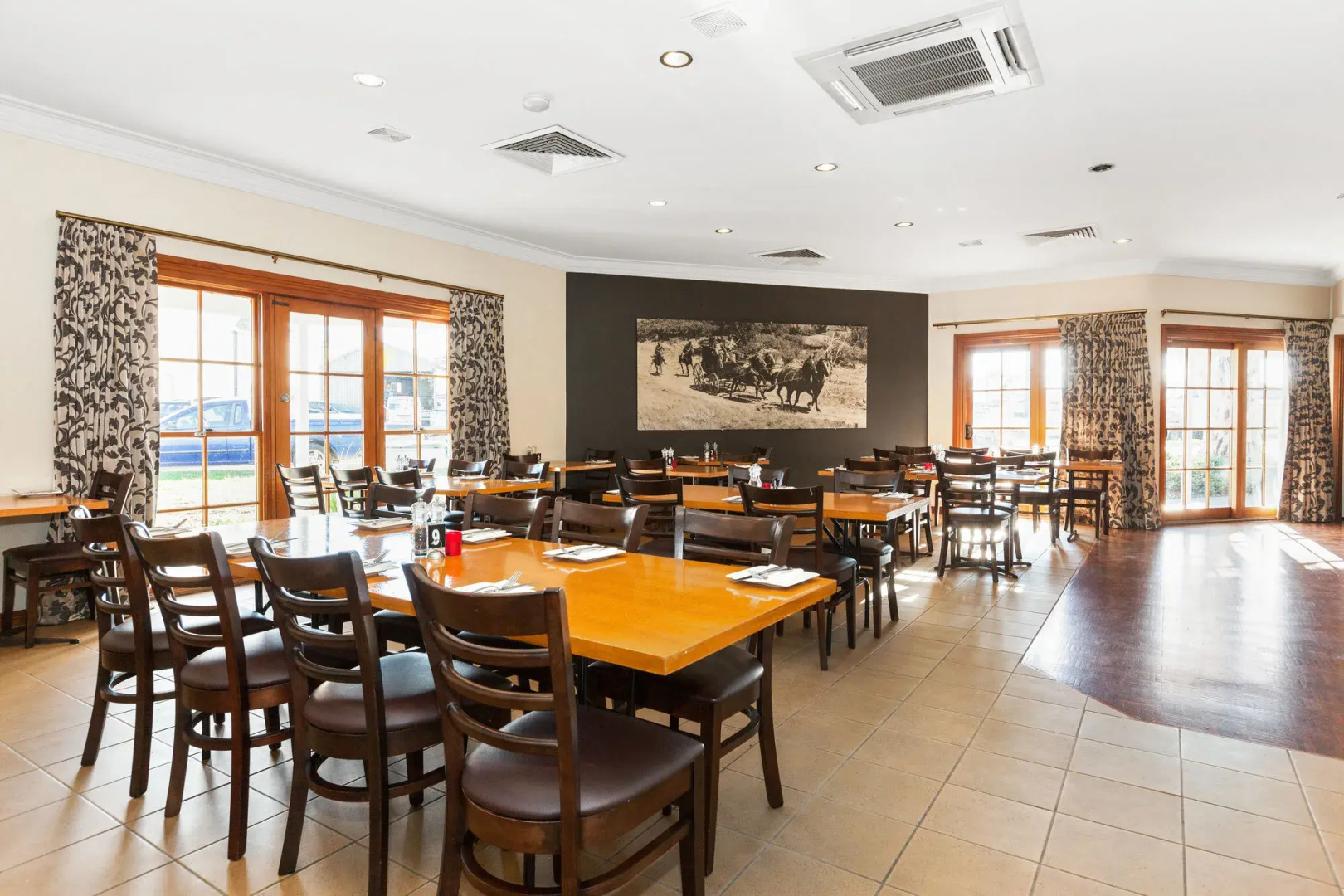 Aden Hotel Mudgee