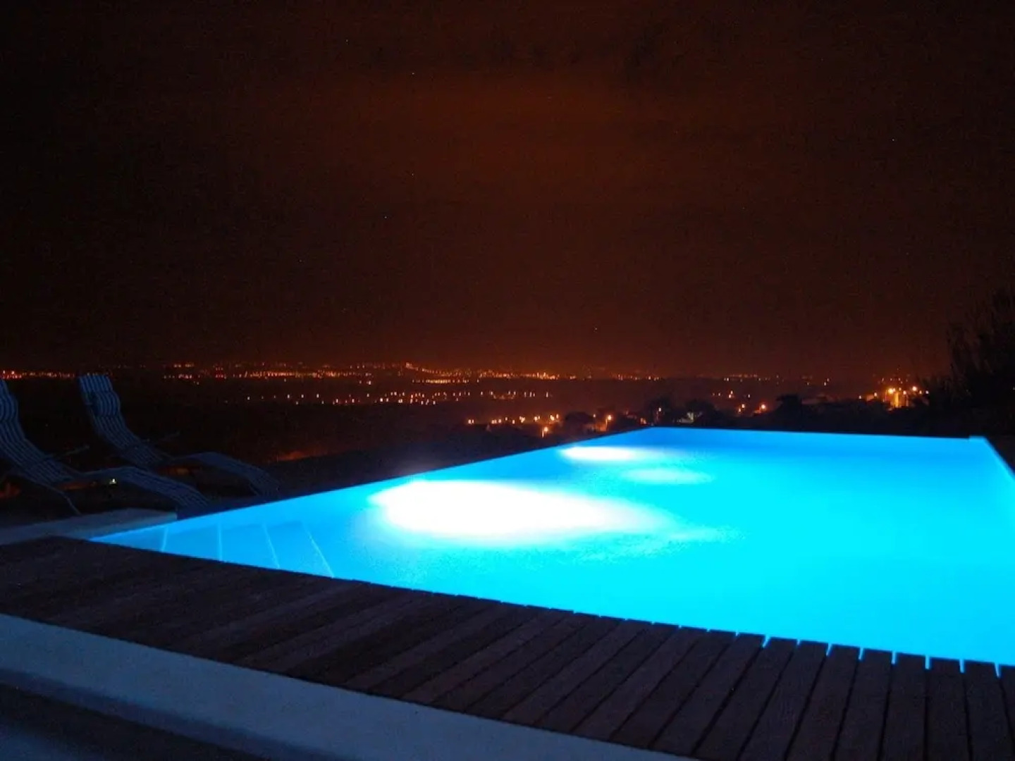 Modern Villa in Caldas da Rainha by the Sea