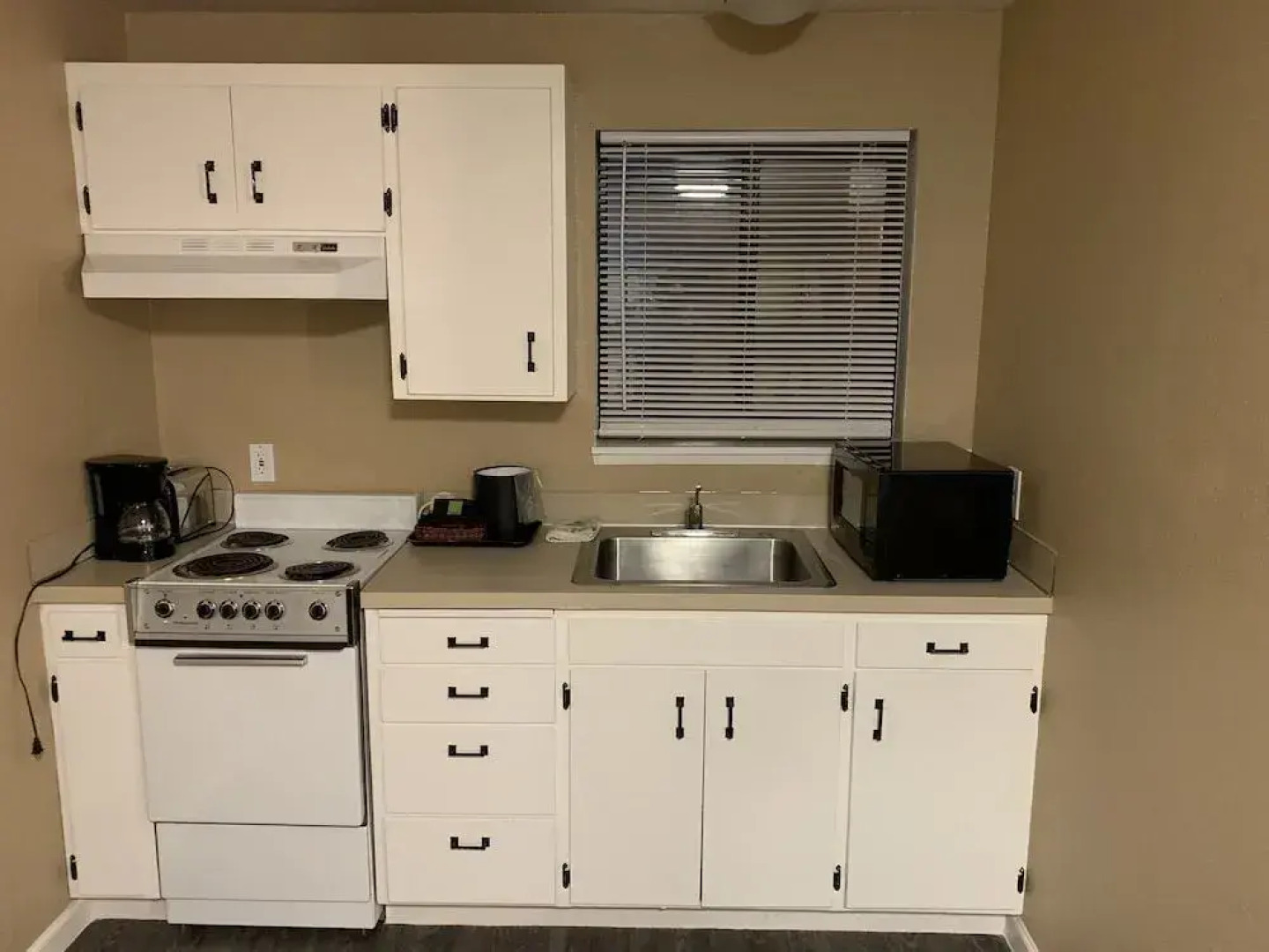 Morgan Inn And Suites