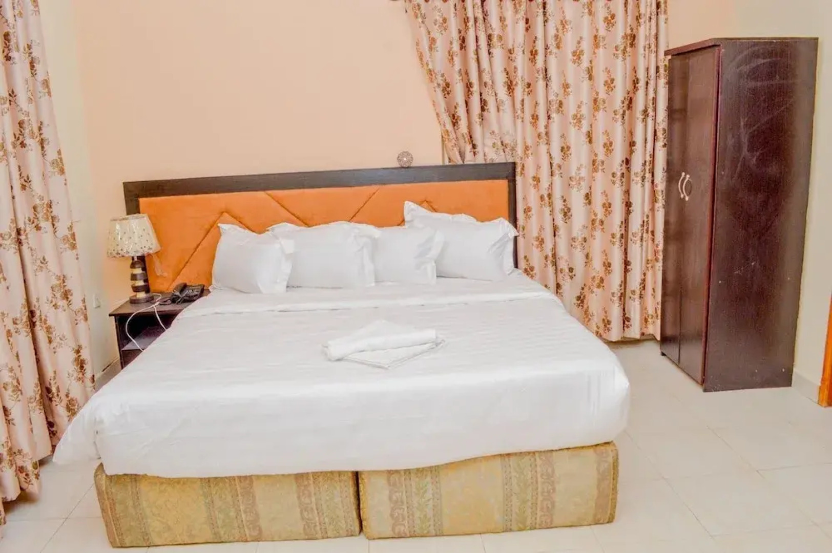 Kedros Precious Suites