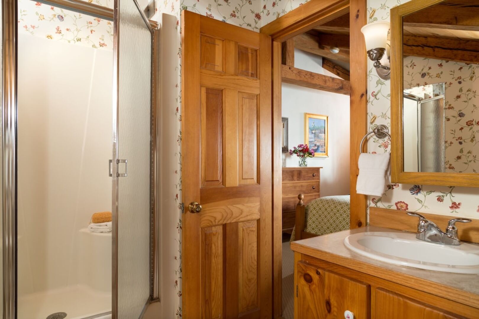 Seven Sea Street Inn