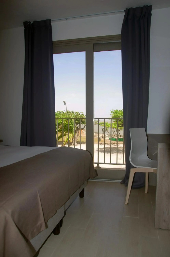 Hôtel des Amandiers