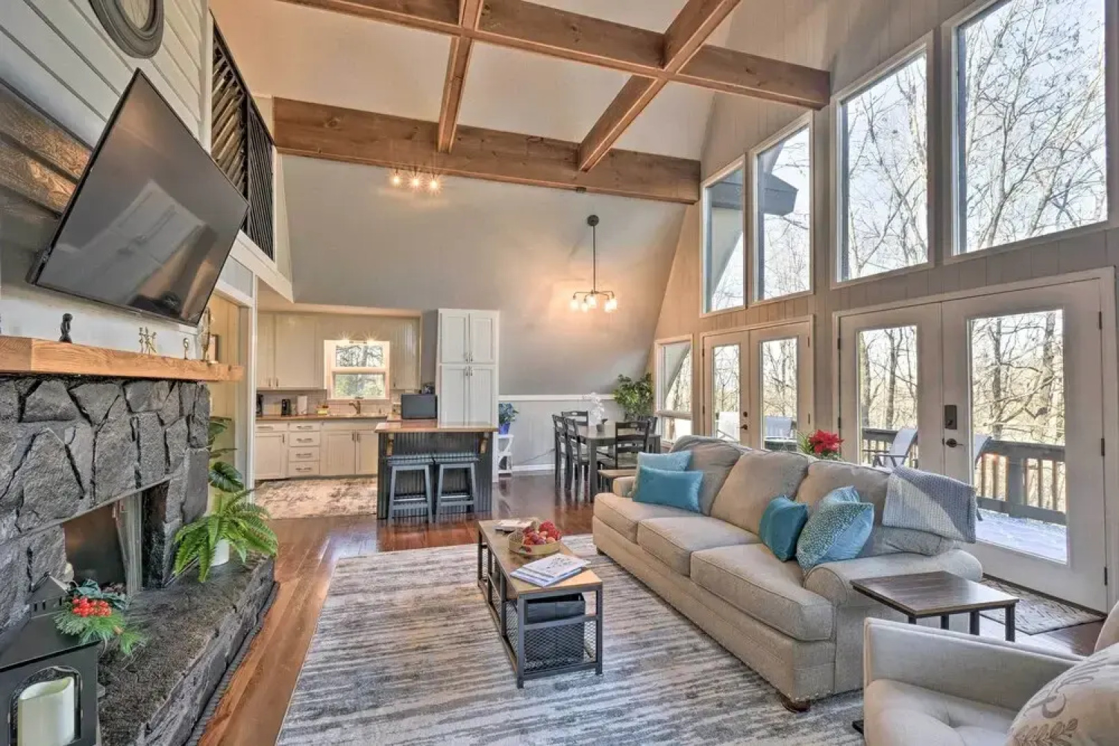 Spacious & Newly Remodeled A-frame w/ 2 Decks