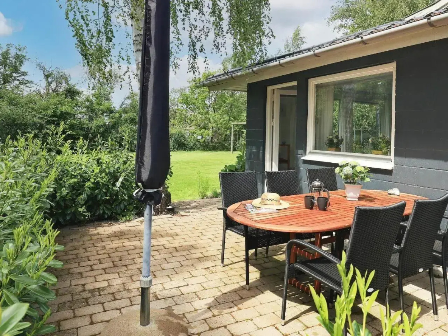 Three-Bedroom Holiday home in Millinge 1