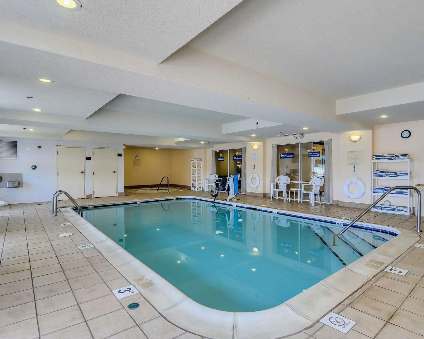 Comfort Inn & Suites Hillsville I-77