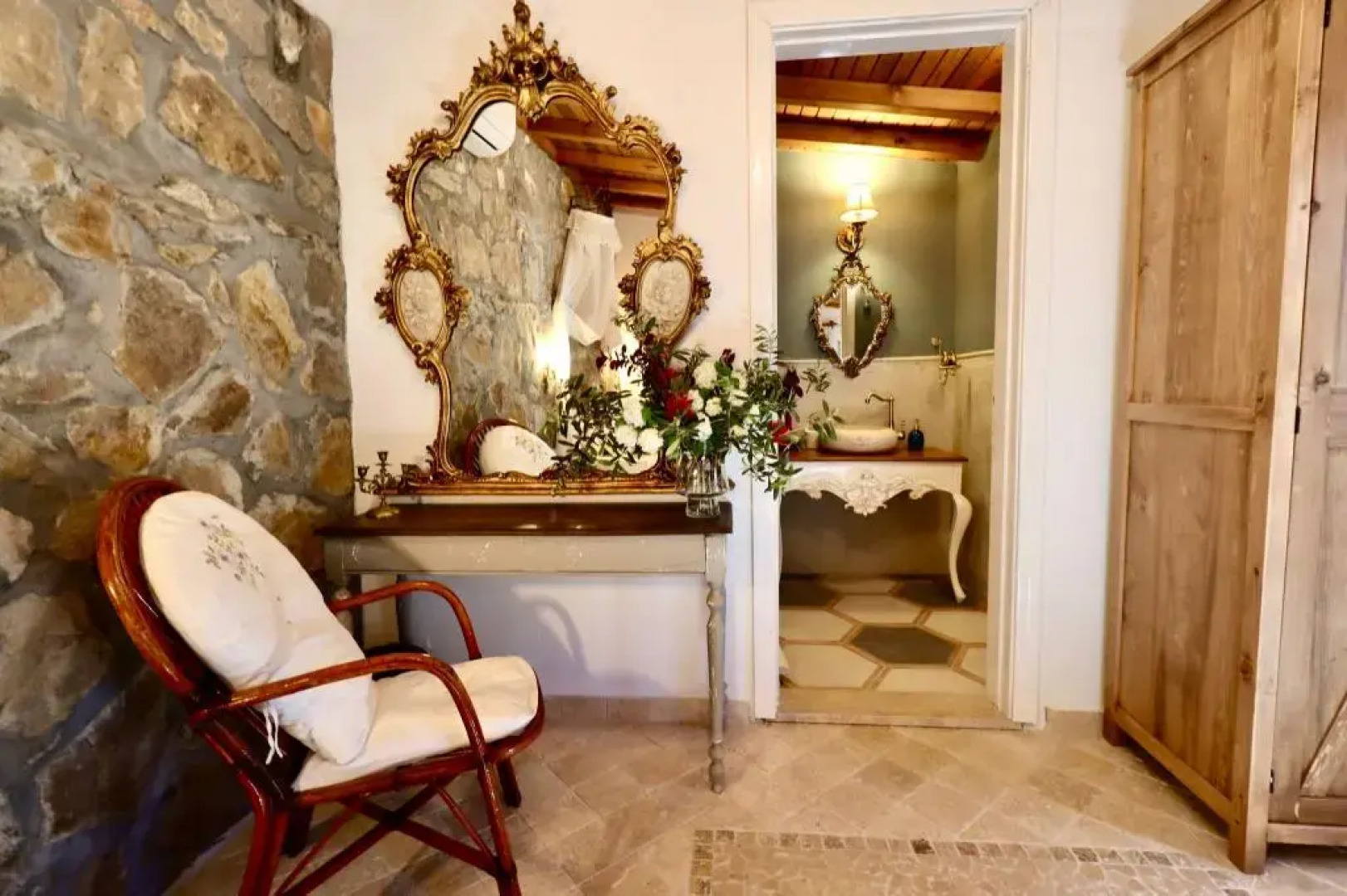 Kemerbag 29 - Adults Only