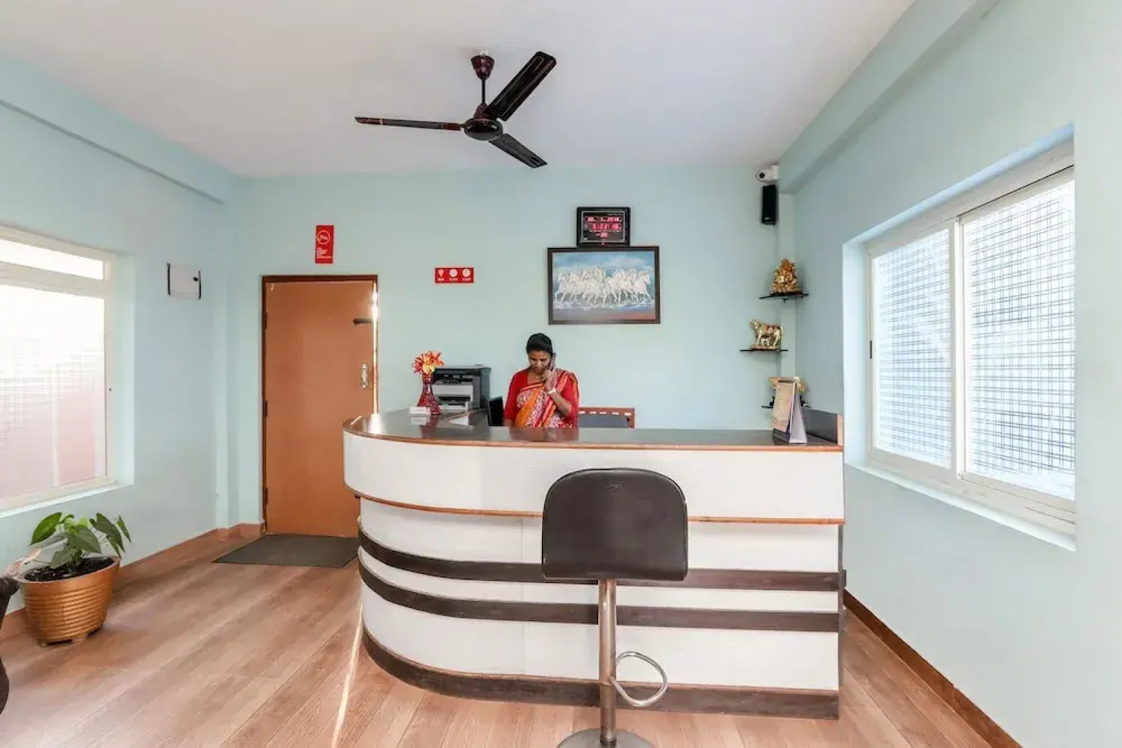 OYO 9592 Maharaja Palace Resort