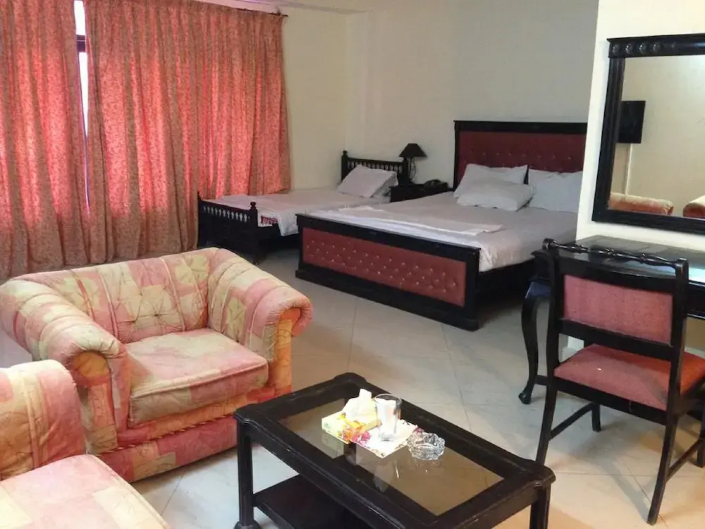 Hotel residence inn multan