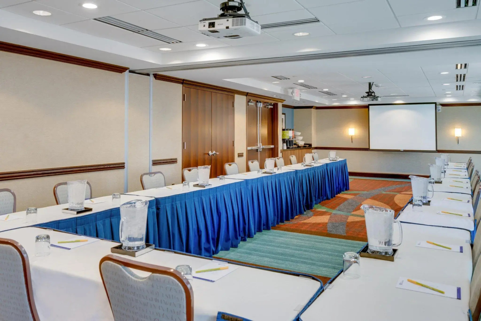 Hilton Garden Inn Bethesda Downtown