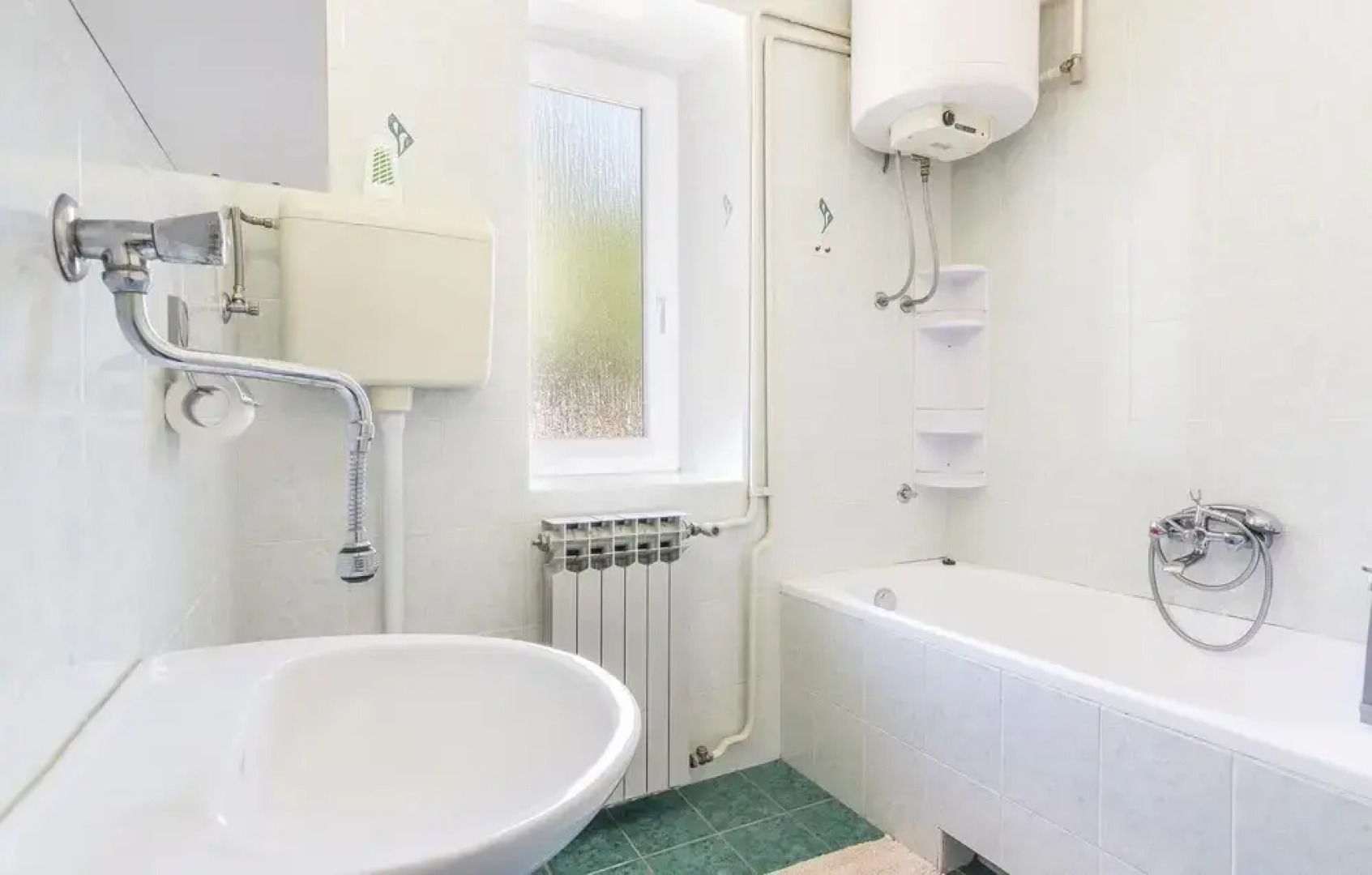 Beautiful Home in Pican With Wifi and 2 Bedrooms