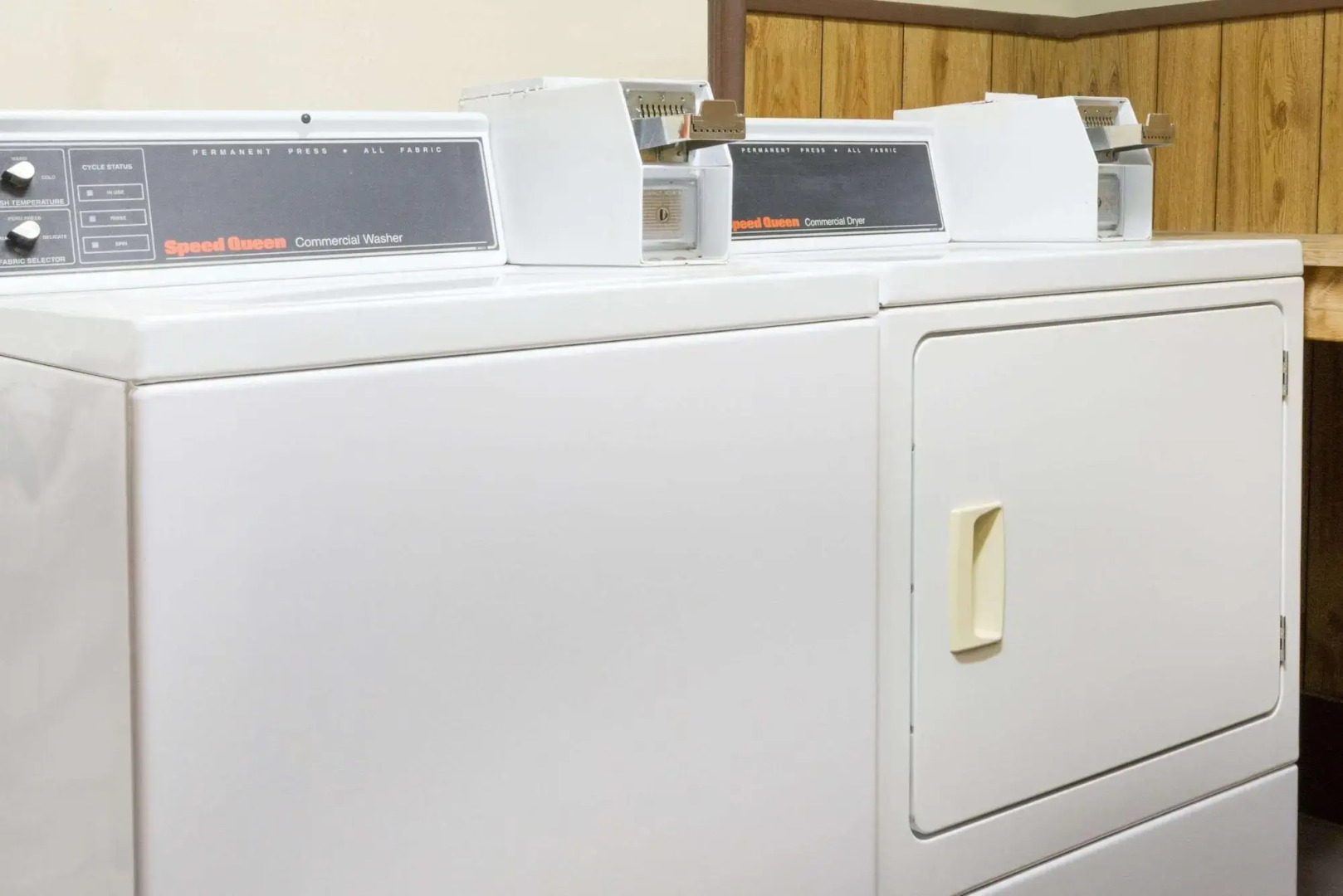 Knights Inn - Wabash