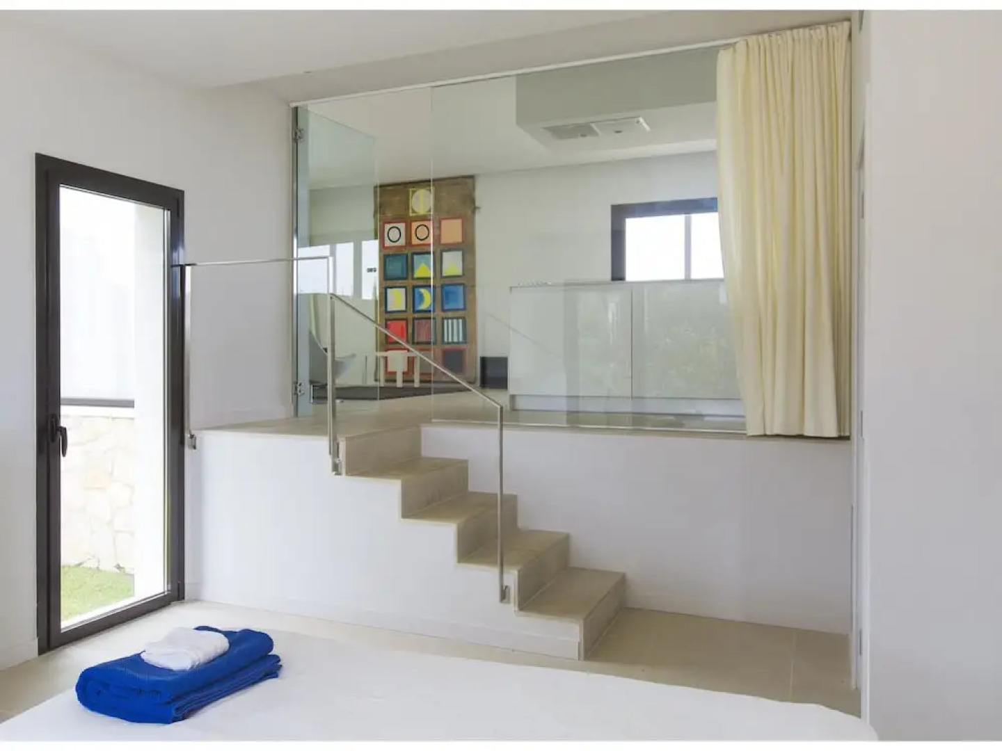 Modern Holiday Home in Sant Andreu de Llavaneres with Swimming Pool