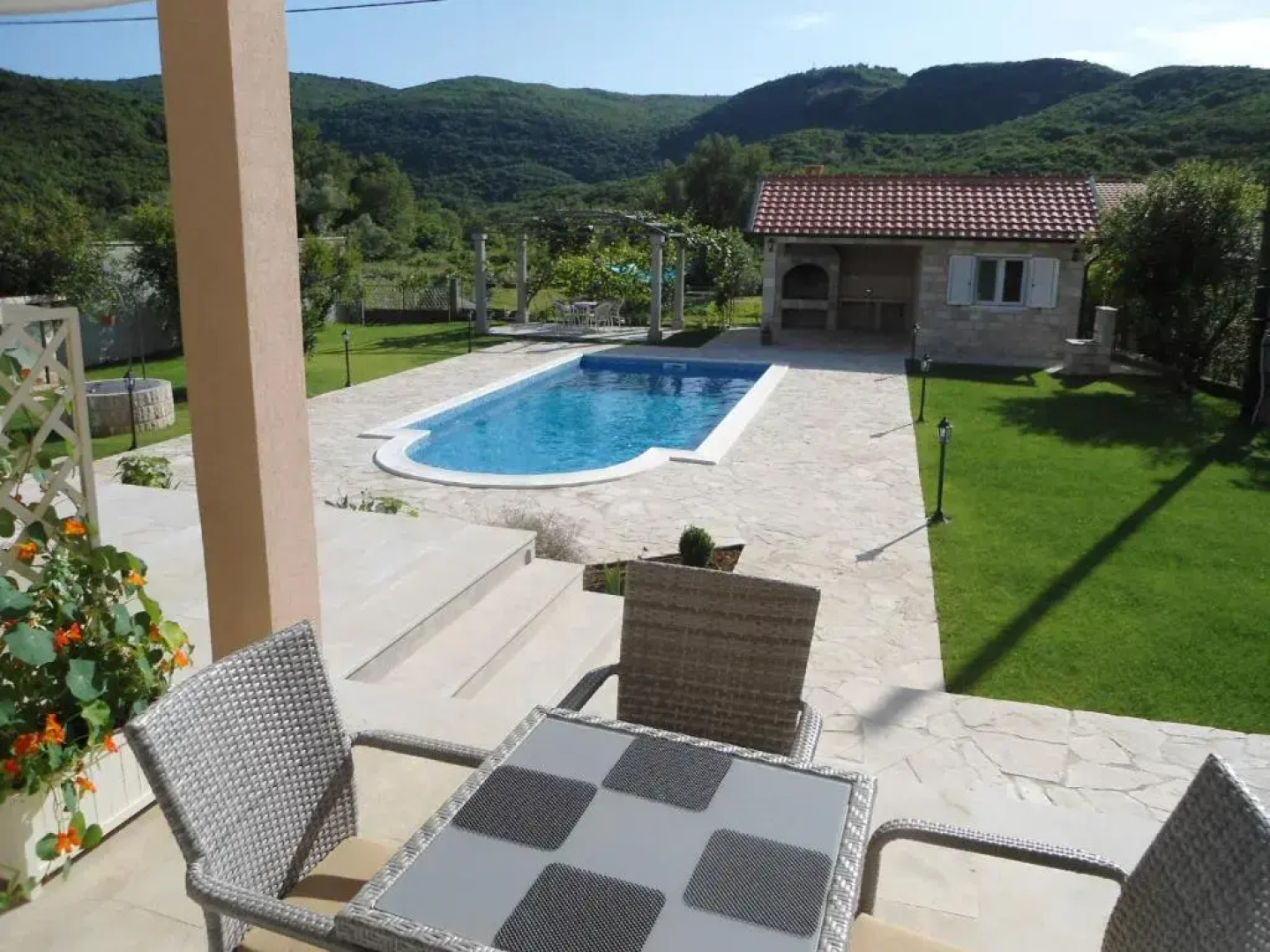 Apartments Raskovic I