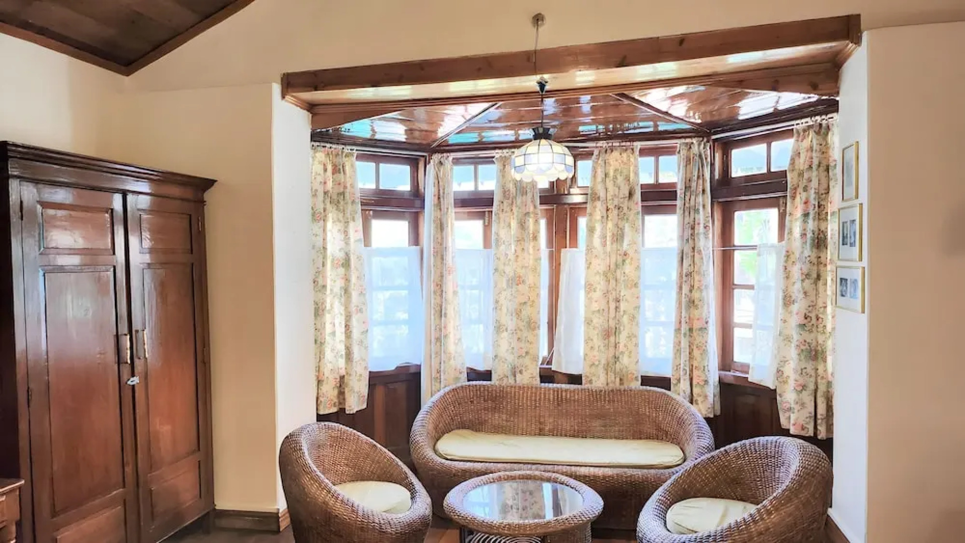 Ivanhoe Hotel A Heritage Property