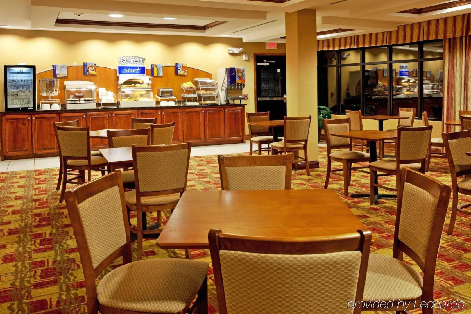 Holiday Inn Express Hotel & Suites Hardeeville - Hilton Head