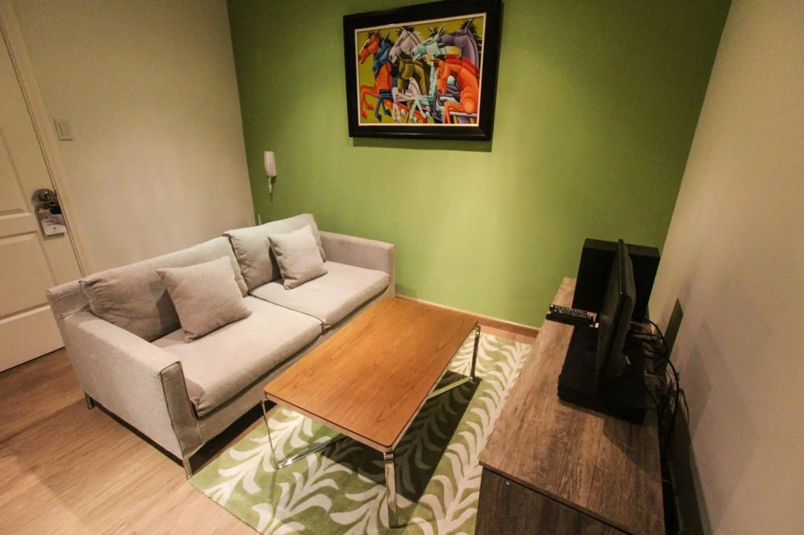 SIGLO SUITES @ The Gramercy Residences