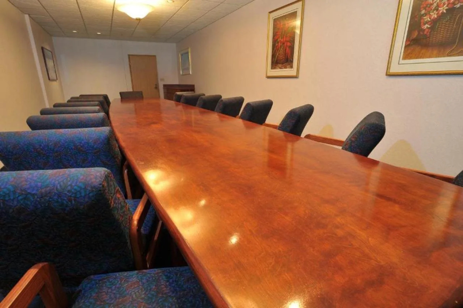 Sojourn Suites Portland Airport