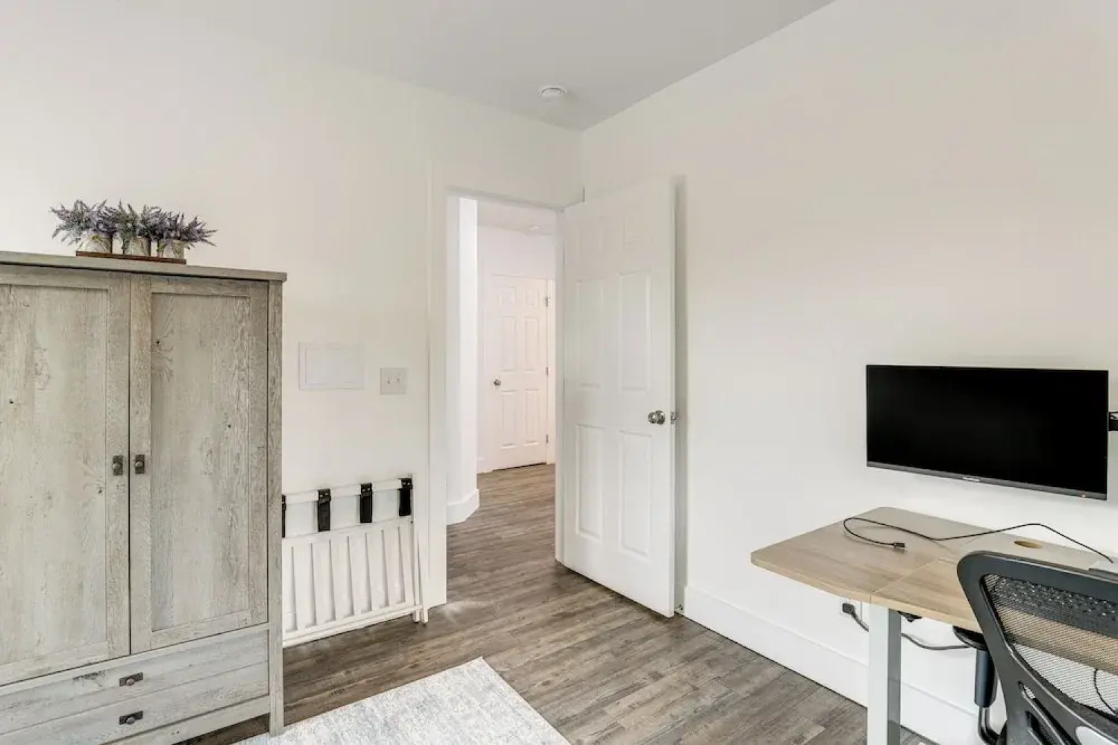 Walk to Downtown & Seneca Lake: Updated Retreat!