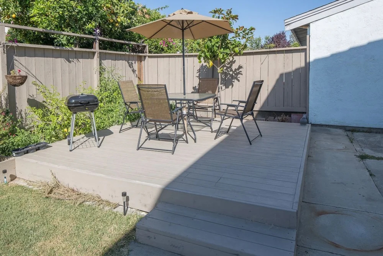 Sunny and Elegant Villa