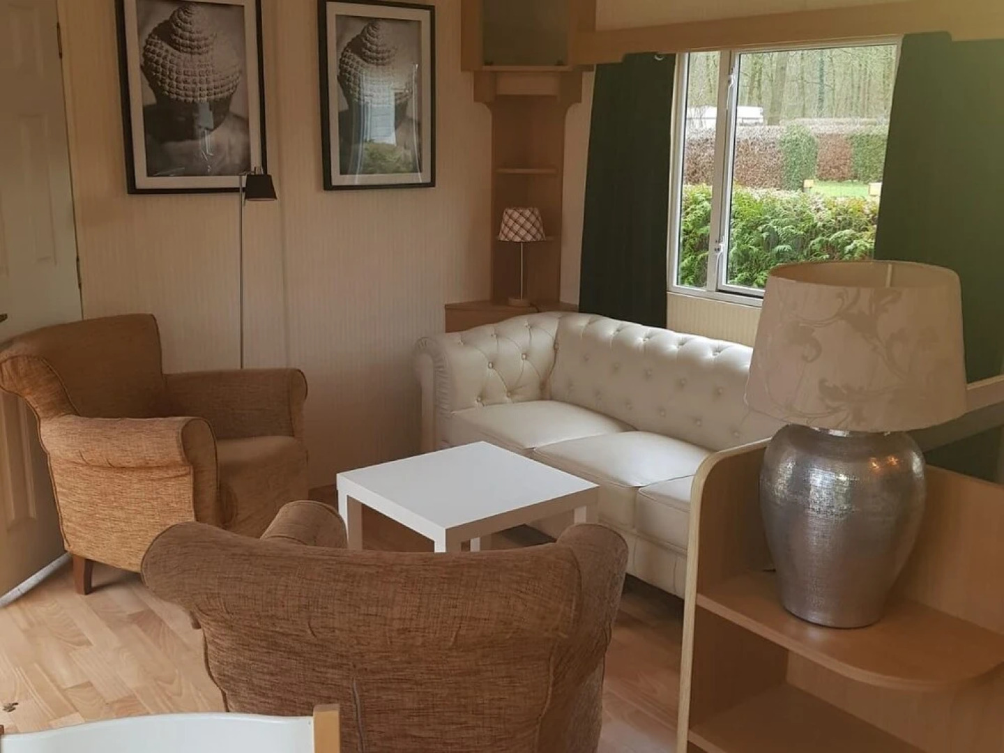 Comfortable Chalet in Schoonloo with Garden near Beach