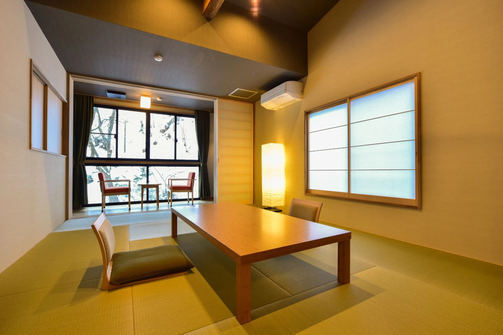 Shima Onsen Hinatamikan